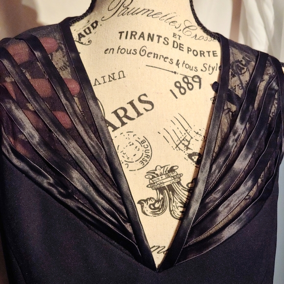 Floor Length Reggio Stunning Black Dress - Picture 2 of 6